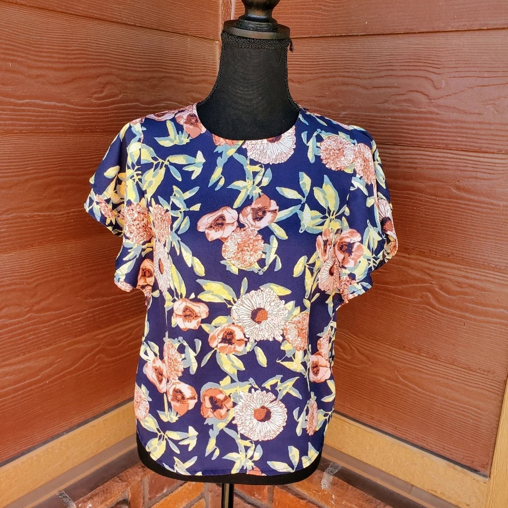 June & Hudson Floral Women's Blouse Size Small